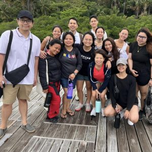 An energised and newly inspired team says goodbye to Puerto Galera